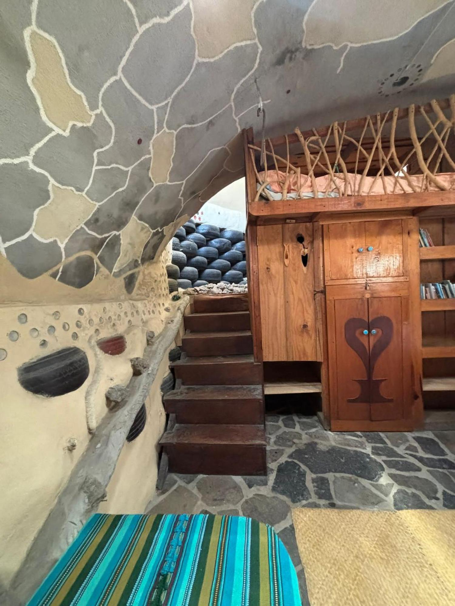 Earthship Atitlan Guest House San Marcos La Laguna Exterior photo