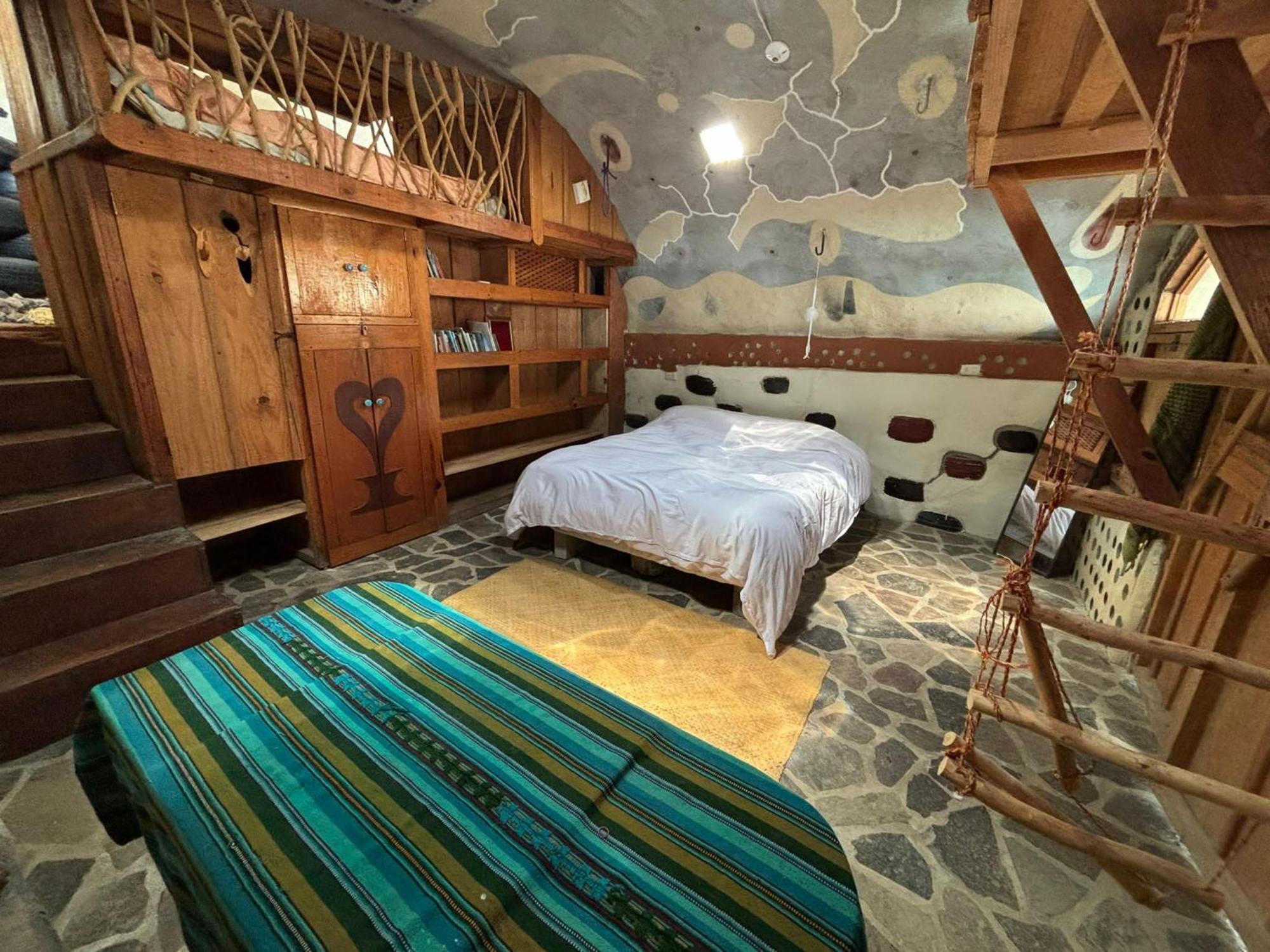 Earthship Atitlan Guest House San Marcos La Laguna Exterior photo