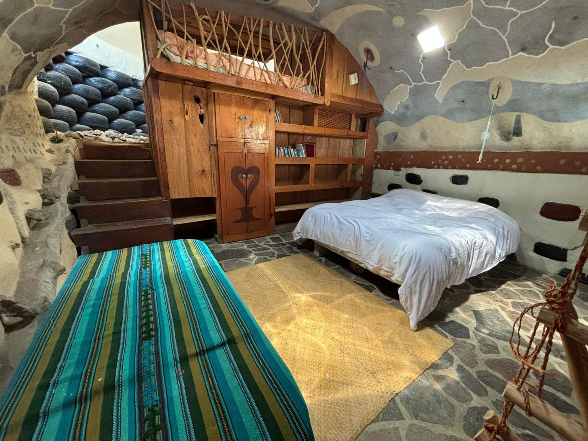 Earthship Atitlan Guest House San Marcos La Laguna Exterior photo